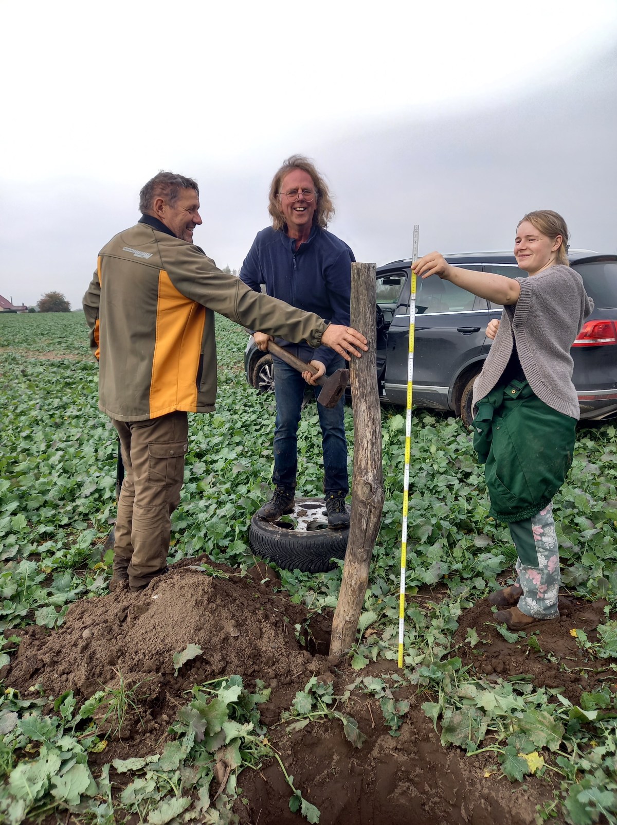 Viele Hände – schnelles Ende | Erste gemeinsame&nbsp;Streuobstaktion